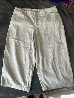 croft & barrow Women's Light Khaki Capris